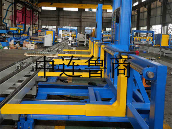 Automatic Online Packaging Line For Profiled Plate