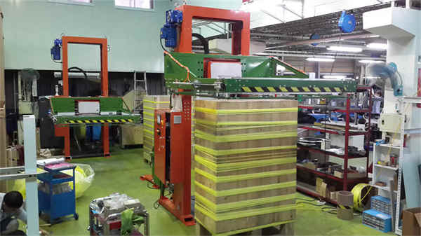 Horizontal Pallet Full Automatic Strapping Machine  