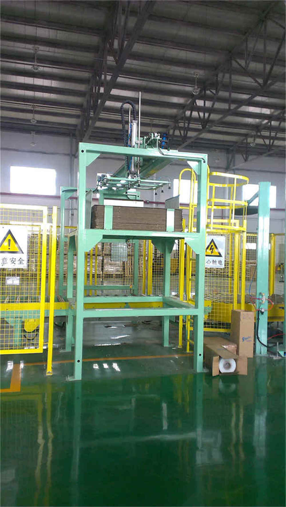 Automatic Roof Adding Rectangular Coordinate Manipulator