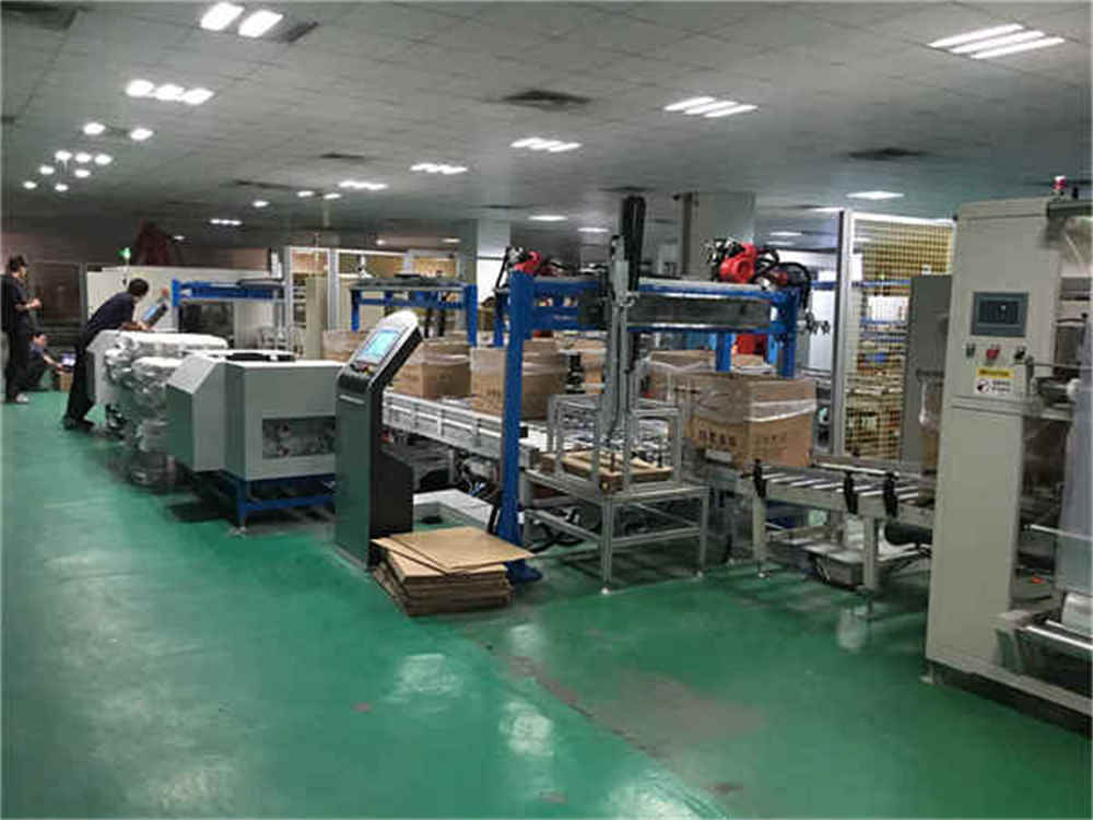 Automatic Roof Adding Rectangular Coordinate Manipulator