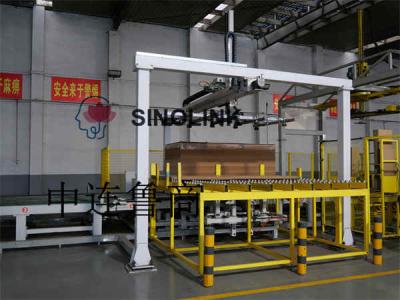 Automatic suction protective cardboard (protection wood board) truss manipulator