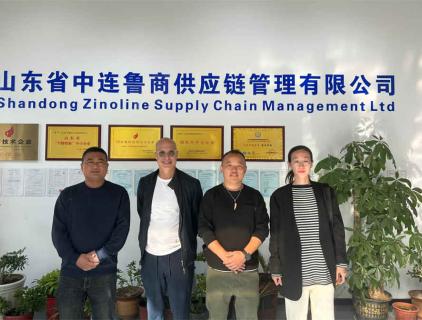  Non-standard Door Windows Packaging Machine