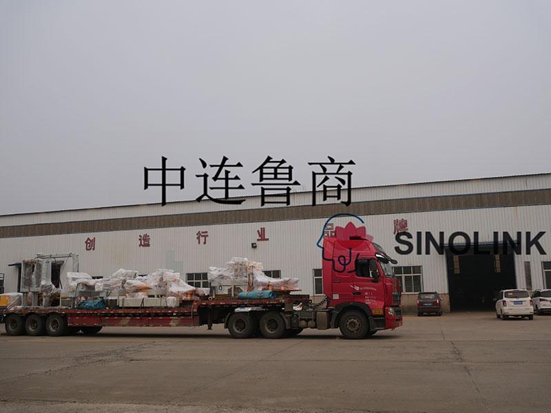 Delivery Pictures of Strapping Machine Delivery Pictures of Strapping Machine