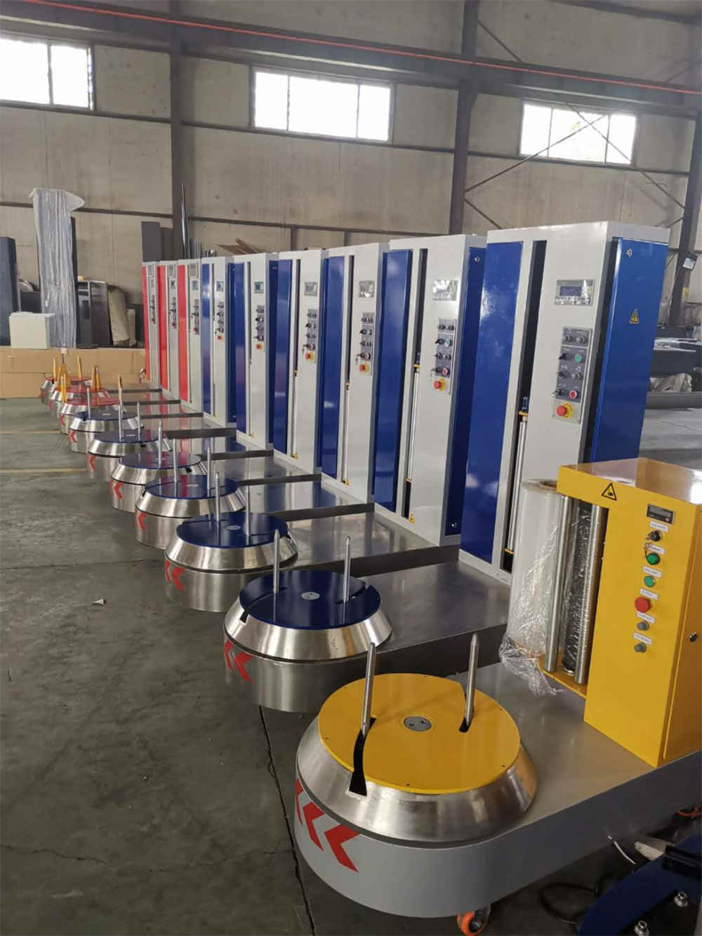 airport using luggage wrapping machine airport using luggage wrapping machine