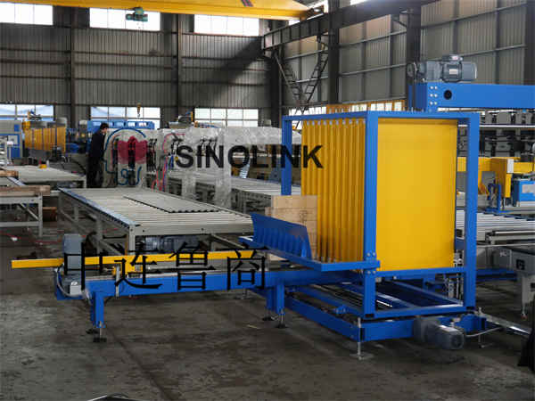 Automatic Clip Type Color Steel Tile (Profile Plate) Building Materials Wooden Blocks Strapping System Automatic Clip Type Color Steel Tile (Profile Plate) Building Materials Wooden Blocks Strapping System