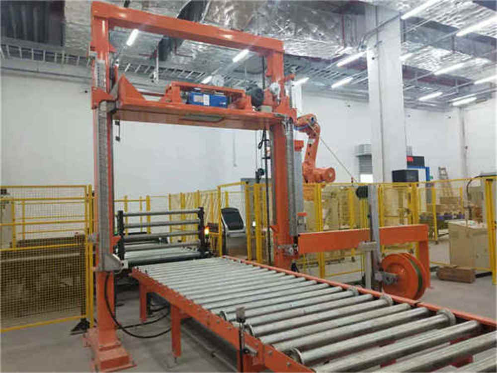 Full Automatic Vertical Pallet Strappers Full Automatic Vertical Pallet Strappers