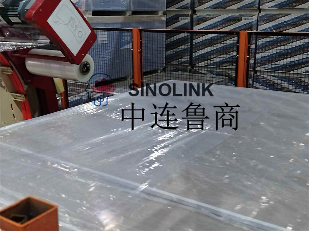 Automatic six-sided pre-stretch wrapping machine for plate building materials Automatic six-sided pre-stretch wrapping machine for plate building materials