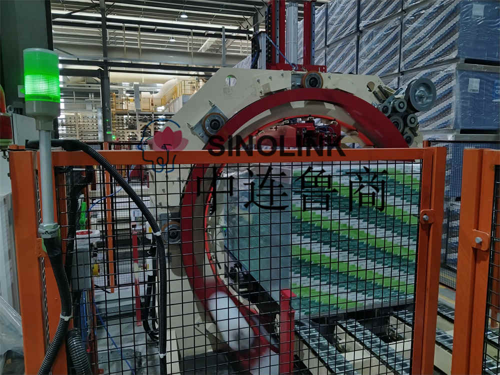 Automatic six-sided pre-stretch wrapping machine for plate building materials Automatic six-sided pre-stretch wrapping machine for plate building materials