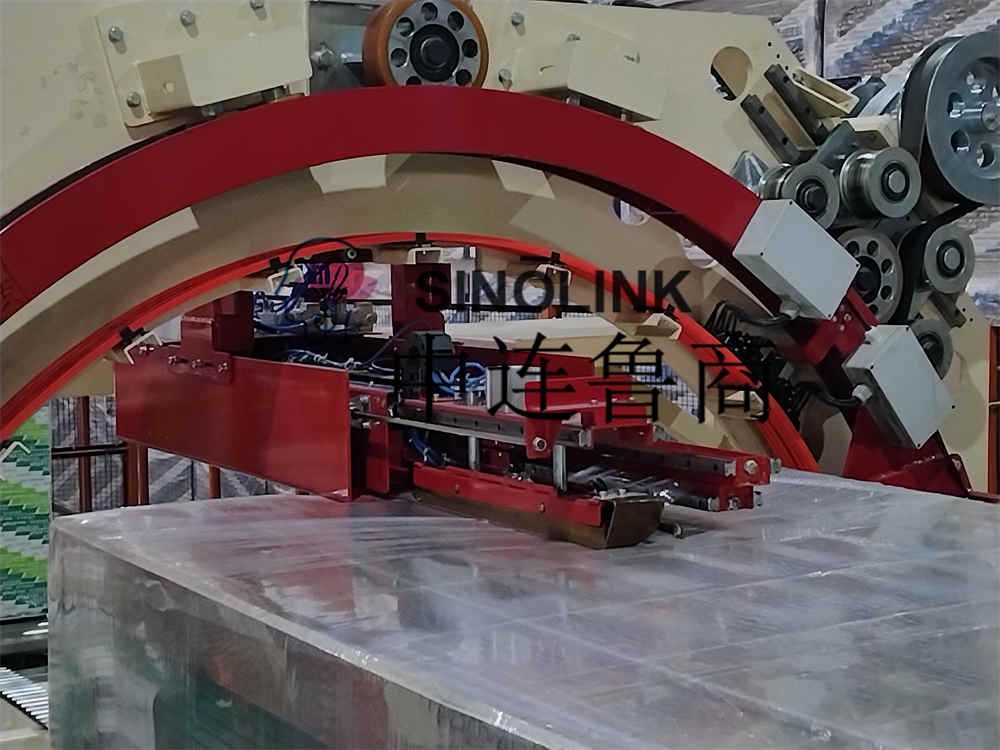 Automatic six-sided pre-stretch wrapping machine for plate building materials Automatic six-sided pre-stretch wrapping machine for plate building materials