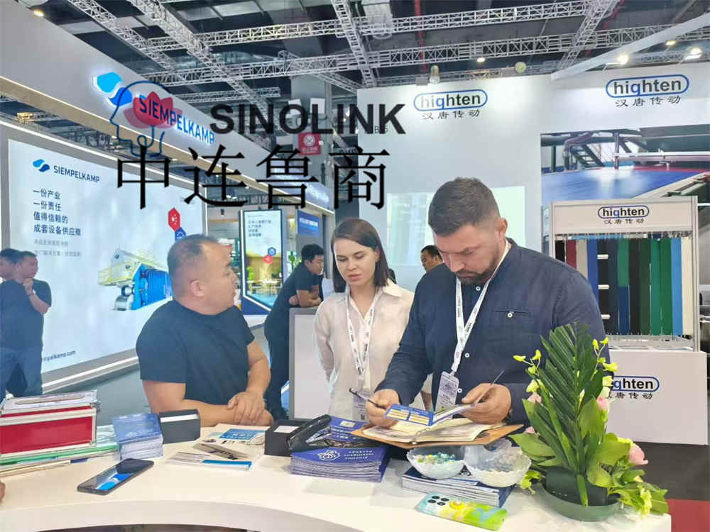 2025 China Internaitonal Furniture Machienry & Woodworking Machinery Fair(Shanghai) 2025 China Internaitonal Furniture Machienry & Woodworking Machinery Fair(Shanghai)